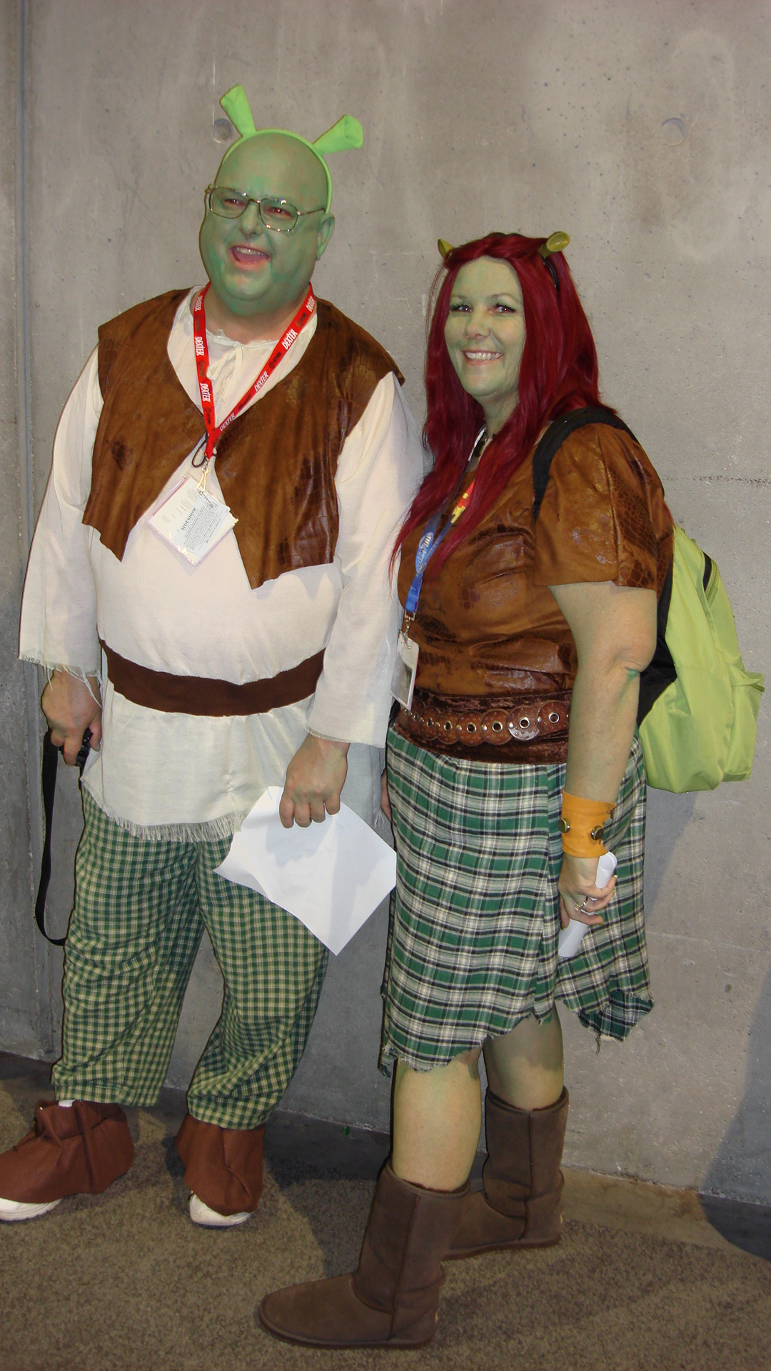 https://www.entertainmentfuse.com/images/PAC - Comic Con - Shrek Family.JPG